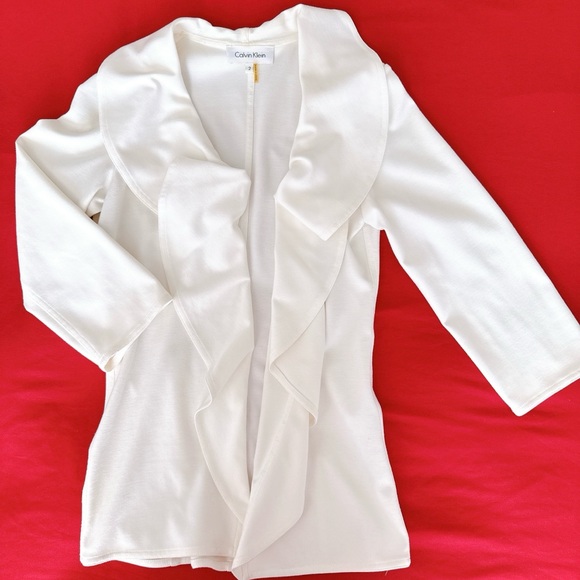 Calvin Klein White ruffle blazer - Size 2 (small) - Picture 7 of 13